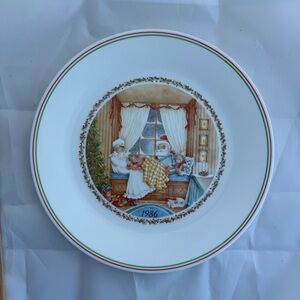 Corelle Christmas Series- 1986